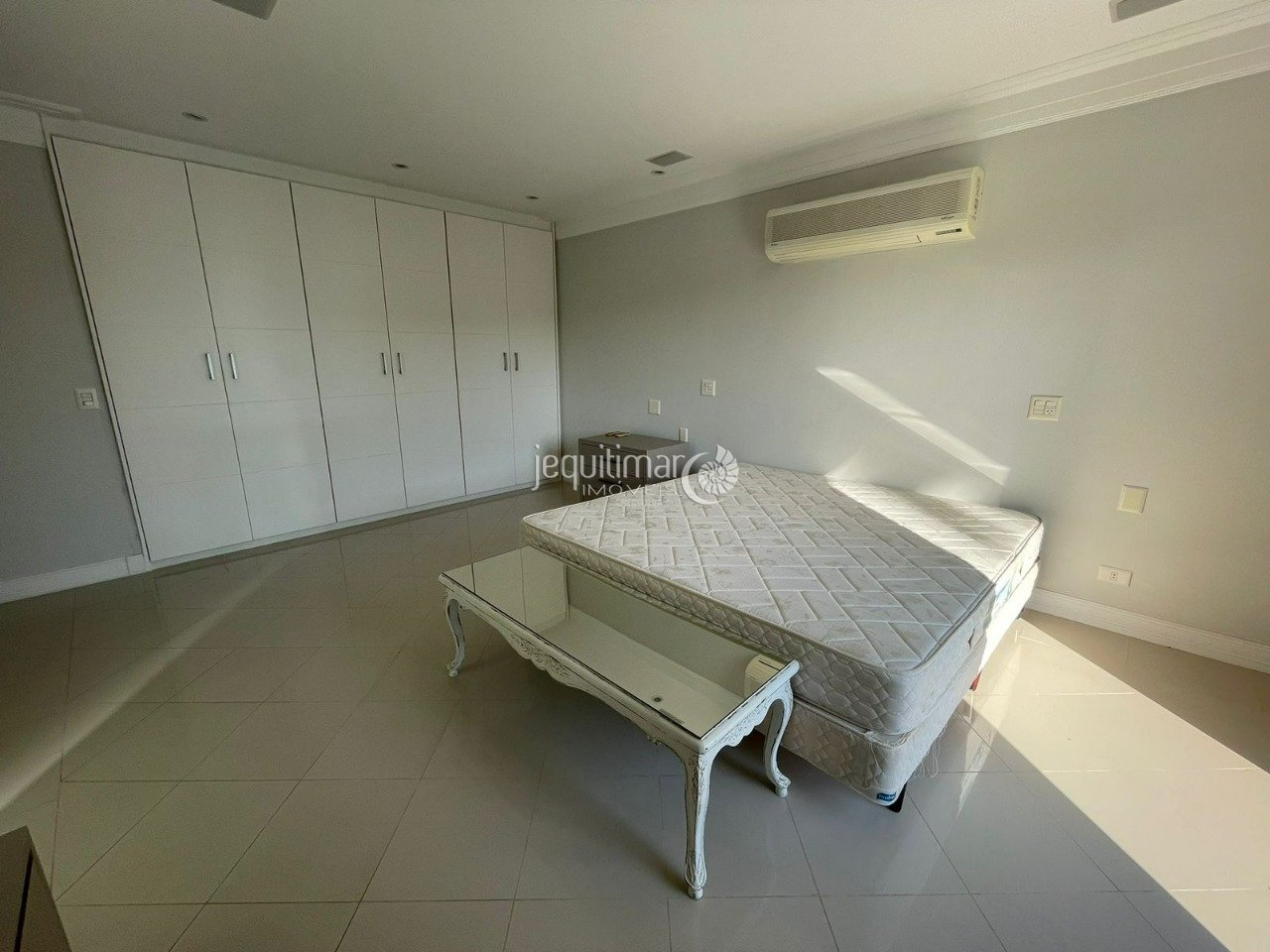 Imagem da propriedade GJA7012 25
