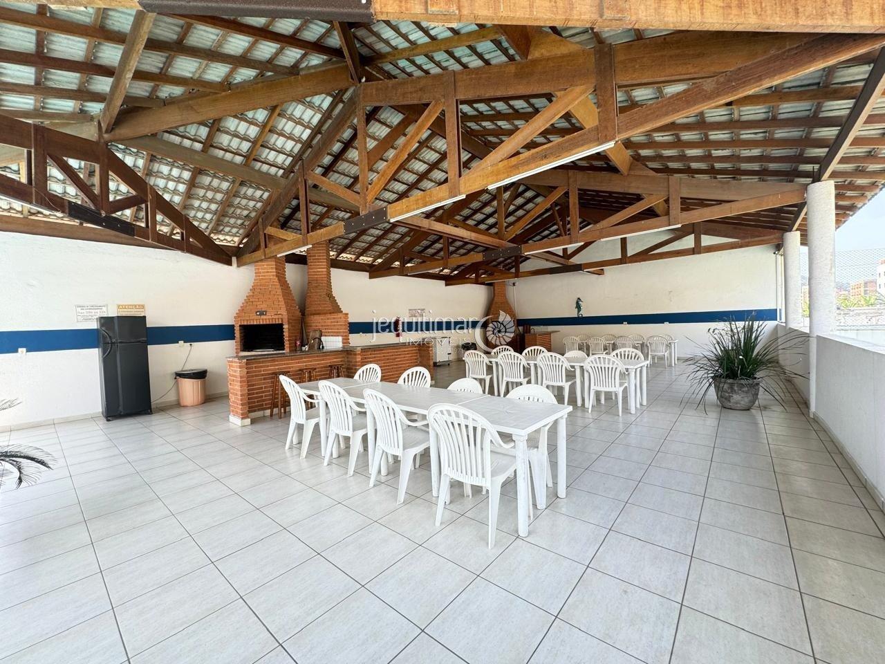 Imagem da propriedade 8206 16