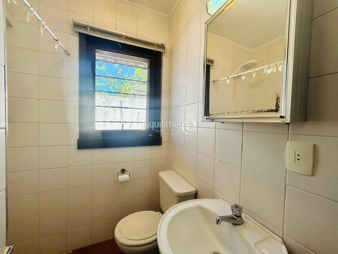 Imagem da propriedade GJA8442 36